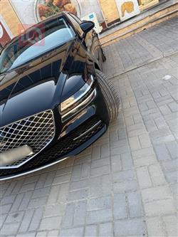 جنسس G80